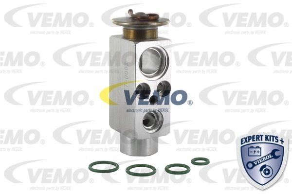 Expansion valve, air conditioning